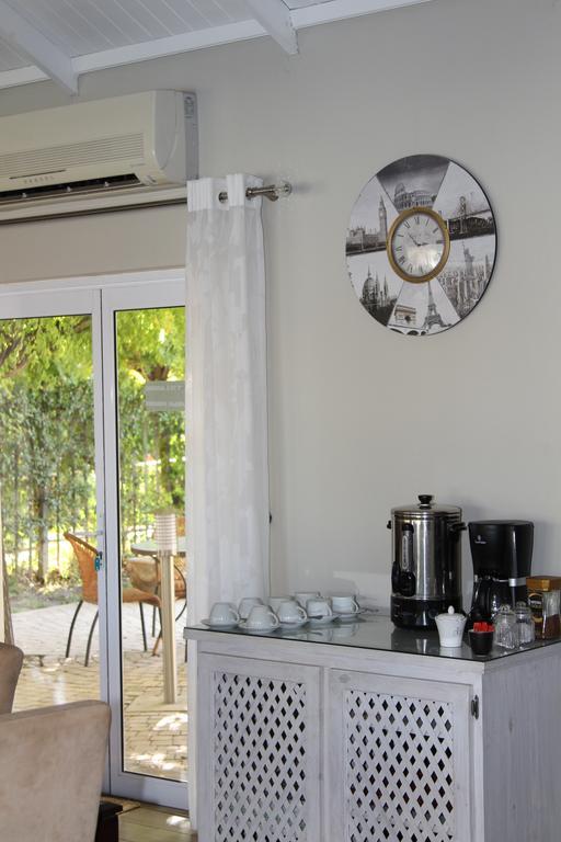 Indigo Moon Pensión Lichtenburg Exterior foto